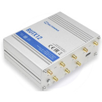 RUTX12 Dual LTE Cat6 Industrie Router mit 5x Gigaibit Ethernet Ports von Teltonika seitlich