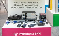 KVM Switches und dazugehörige Computer Anschluss Module für die unterschiedlichen Signaltypen für Remote Servermanagement rundeten die Produktpräsentation am Adder KVM Messepult ab und lassen sich, im wahrsten Sinne des Wortes, nochmal mit High Performance KVM zusammenfassen.