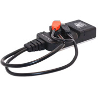 Kabeln des ADDERLink INFINITY 102T HDMI IP KVM Transmitters von Adder