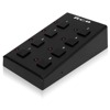 RC8 - Adder Fernsteuerung mit 8 Druck-Tastern RC8 von Adder ist eine Fernsteuerung mit 8 Tastern über serielle Kabel.