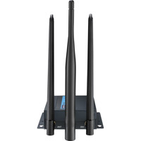 EKI-1642I industrieller 4G Mobilfunkrouter mit GPS von Advantech Antennen montiert