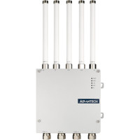 UNO-430-EXP industrielles Gateway mit einem C1D2, IECEx und ATEX-konformen Gehäuse von Advantech mit Antennen Front