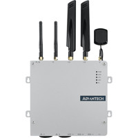 UNO-430 wasserfestes Outdoor Gateway mit RJ45, RS232 und RS422/485 Ports von Advantech von vorne