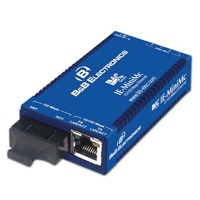 Der IE-MiniMc von B+B SmartWorx ist ein Medienkonverter.