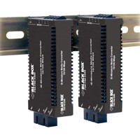 LIC022A-R3 10-100 Mbps Multi-Mode ST MultiPower Medienkonverter von Black Box