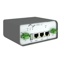 Der XR5i-V2F set von Conel ist ein LAN Router.