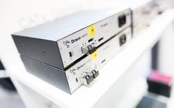 Draco ultra DP - diese Draco vario KVM-Extender-Variante macht die verlustfreie Verlängerung von hochauflösenden Bild- und Tonsignalen über DispayPort möglich.