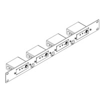 Skizze zur Darstellung der RK-4PT Rackhalterung von Kramer Electronics.