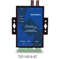 Der TCF-142-S-ST von Moxa ist ein Seriell zu Glasfaser Konverter.