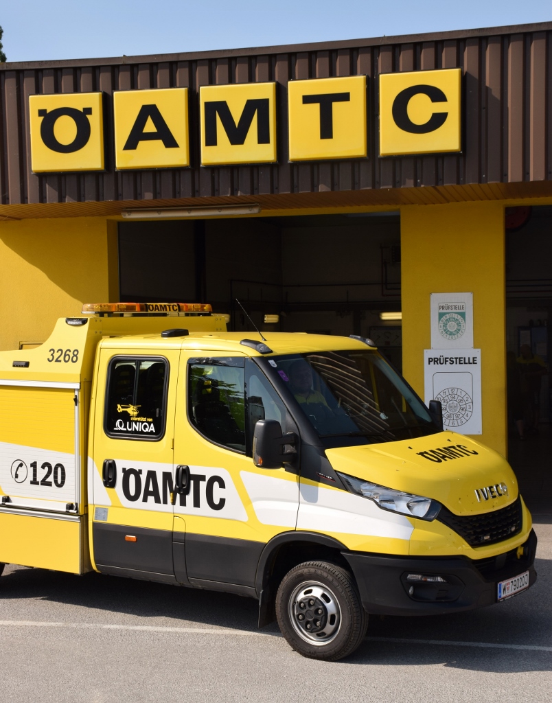 ÖAMTC Fahrzeuge mit MIMO-1 von Poynting