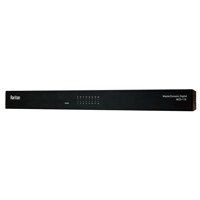 MCD-116 KVM Switch von Raritan zum steuerun von 16 Rechnern für 1 Benutzer.