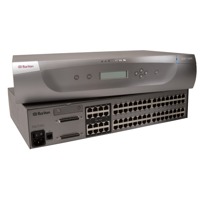 P2-UMT1664M von Raritan ist ein Matrix KVM-Switch für 16 Benutzer auf 64 Ports.