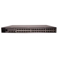 P2-UMT442 von Raritan ist ein Secure Matrix KVM-Switch für 4 Benutzer auf 42 Serverports.