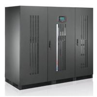 Master MPT 800 von Riello UPS ist eine Online USV Anlage mit 800kVA / 640kW Leistung.