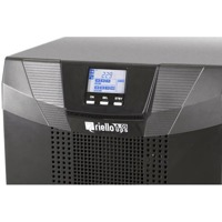 Display der Sentinel Power Green Online USV Anlage mit 6-20kVA von Riello UPS.