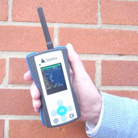 Anwendung des SNYPER-3G Signal- und Netzwerktesters von Siretta für 3G/UMTS Netze.
