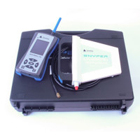 Ausgepackter Koffer des SNYPER-LTE Spectrum Mobilfunkscanners von Siretta.