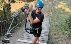 Auch Hannah aus unserer Logistik zeigte ihre Tapferkeit in luftigen Höhen.
