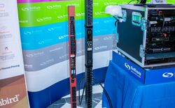 Ständer mit Legrand PDUs bei der DataCenter Convention 2025