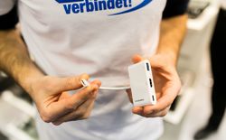 BellEquip POWER-DAYS 2017 - Das ADC-U31C / M2 ist ein USB 3.1 Type-C zum Multi-Port-Adapterkabel von Kramer Electronics, welches 4K @ 30Hz Auflösung zu jedem HDMI-Display oder Projektor unterstützt.