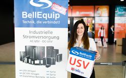 Schon am Eingang wurden die Besucher mit Stromimpulsen von BellEquip begrüßt.