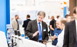 BellEquip SMART Automation 2017 - Auf besonderes Interesse stoß die neue Industrie-Switch-Serie eWorx von Advantech B+B SmartWorx, deren Preis-Leistungsverhältnis am Markt derzeit kaum zu unterbieten ist.